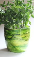 Load image into Gallery viewer, Green Midi Plant Pot
