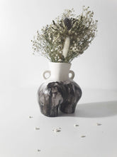 Load image into Gallery viewer, Matte Booty Vase
